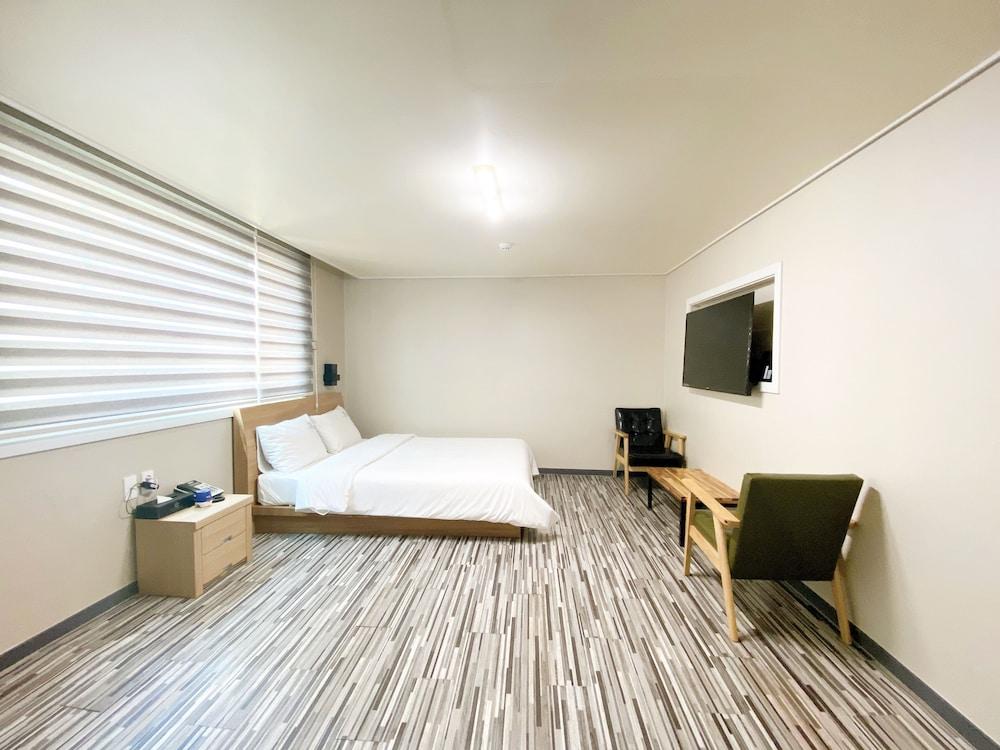 Stay Pohang Hotel Exterior foto
